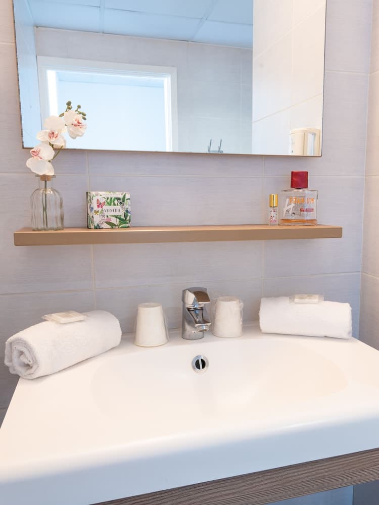 Comfort Aparthotel Cannes Mandelieu, Mandelieu-La-Napoule, photo 6