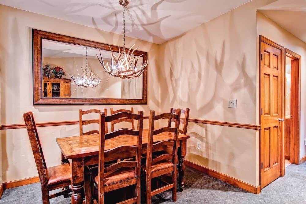 Highlands Area by East West Hospitality, Avon, photo 5