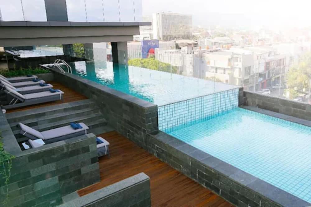 YELLO Hotel Paskal Bandung, Bandung, photo 2
