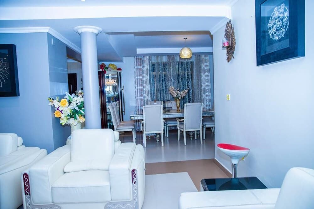 BALLOTE HOLDAY HOME APARTMENT, Kigali, photo 3