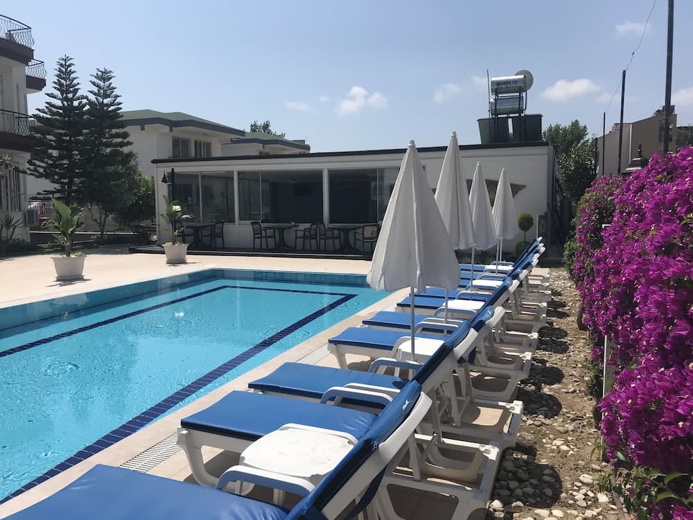 Minta Apart, Kemer
