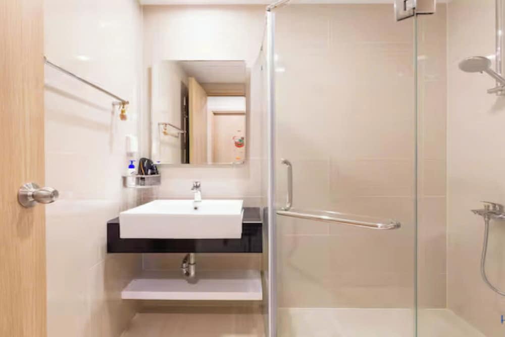 Zenith Luxstay Garden Gate Residence, photo 2