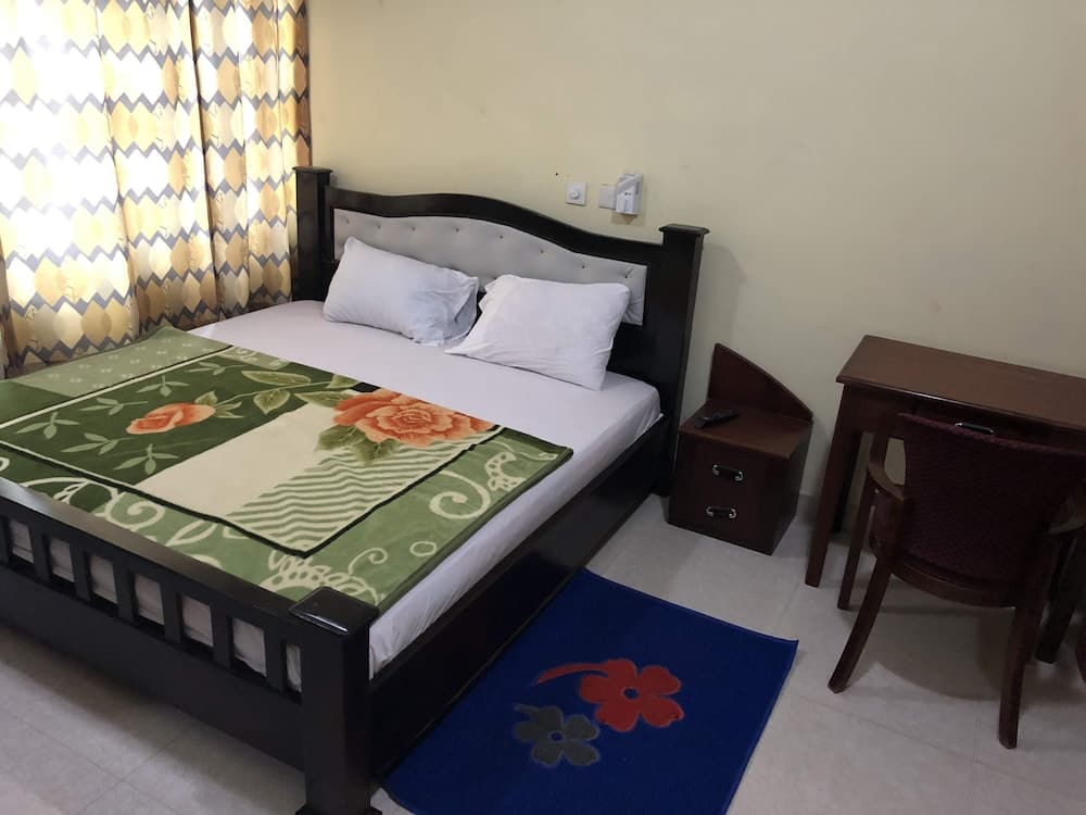 Ricardo's property, Accra, photo 2