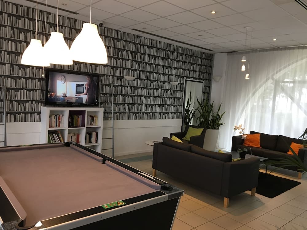 Montempô Apparthôtel Evry, Évry-Courcouronnes