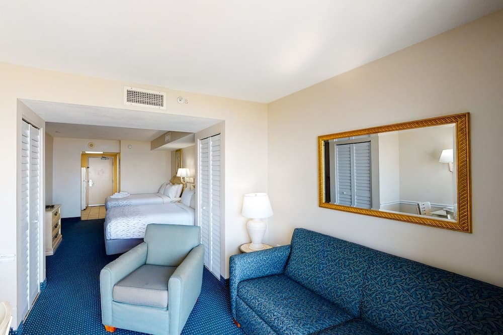 Camelot By The Sea by Oceana Resorts, Myrtle Beach, photo 2
