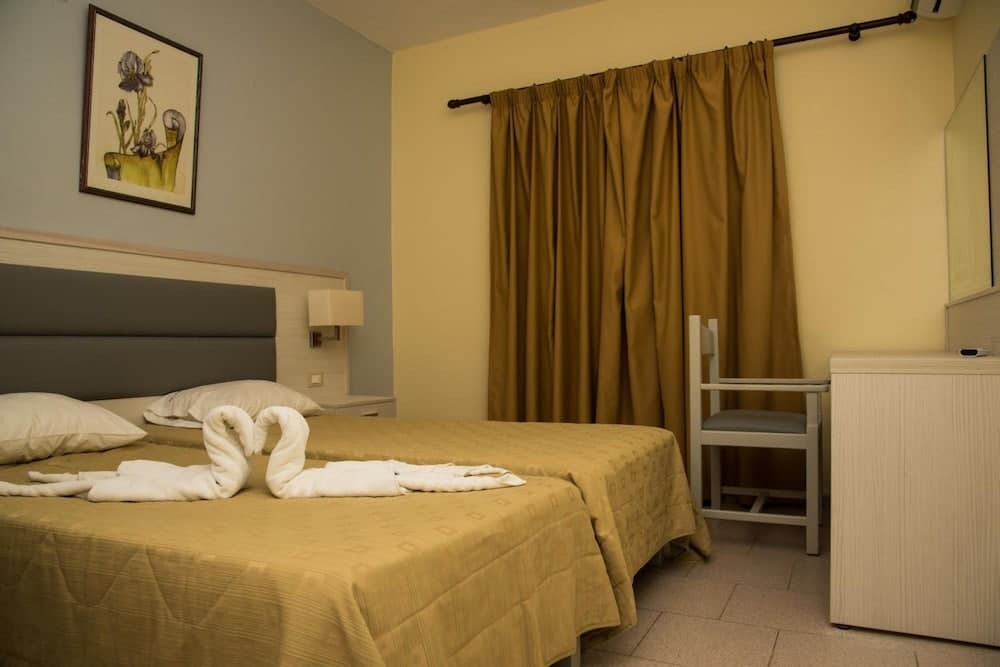 Popi Studios, Karpathos, photo 6