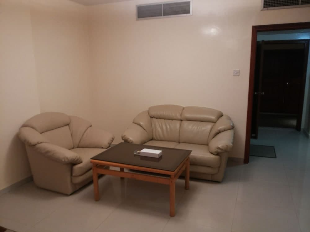 Al Buhairah Hotel Apartments, Sharjah, photo 5