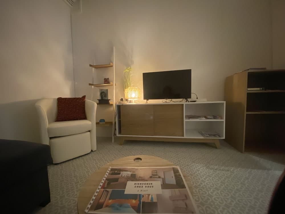 La maison d'Angelique - Coliving Hotel - Gare de Niort, Niort, photo 2
