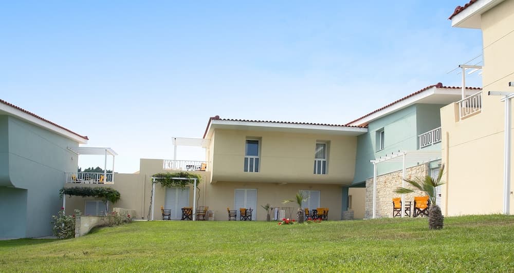 Alkion Hotel, Kassandra
