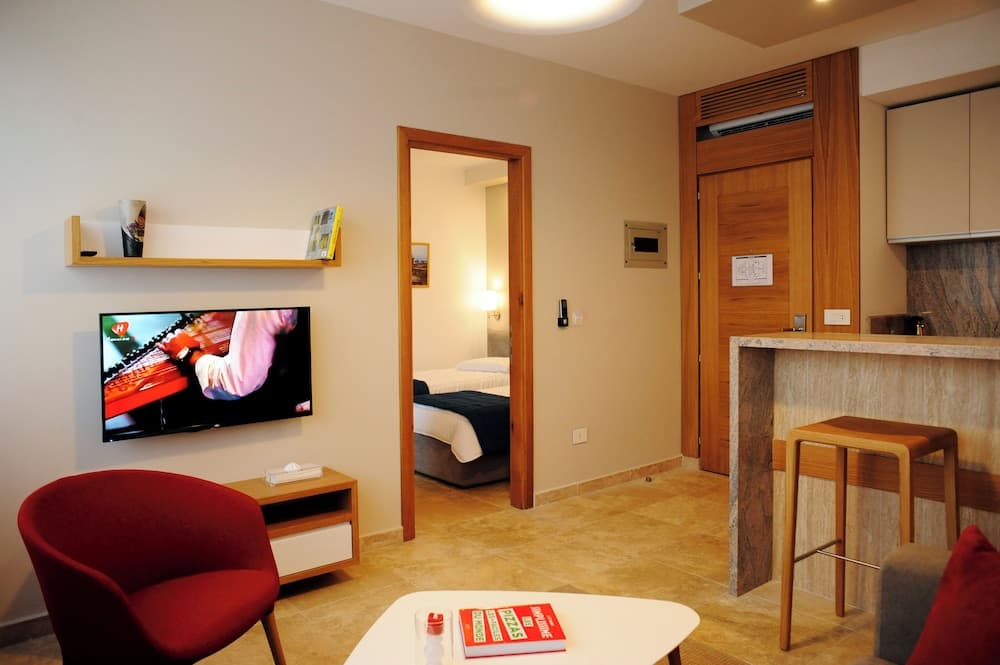 GREY APARTMENT, Jounieh, photo 6