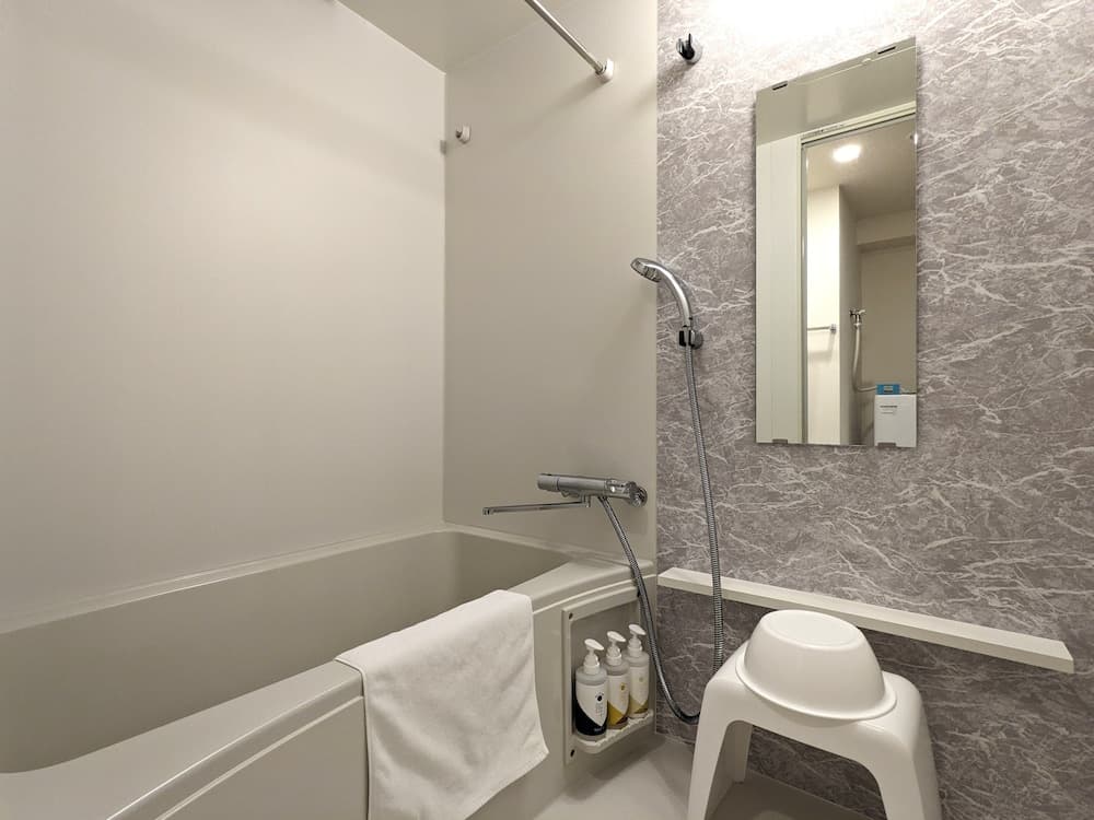 ESLEAD HOTEL Osaka Shinsaibashi, Osaka, photo 2