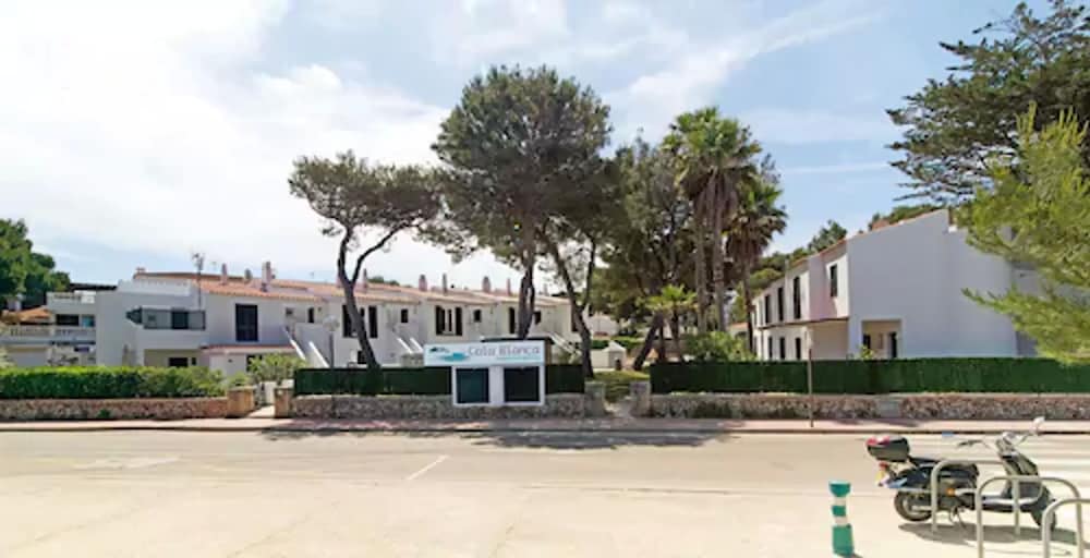 Apartamentos Cala Blanca, Ciutadella de Menorca