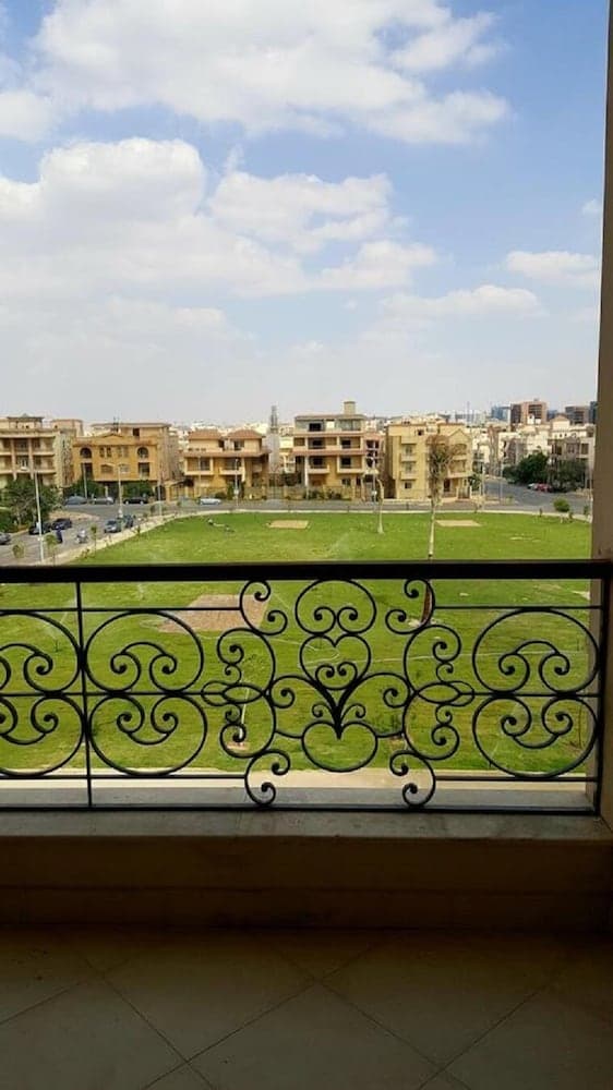 Chez Lay, New Cairo