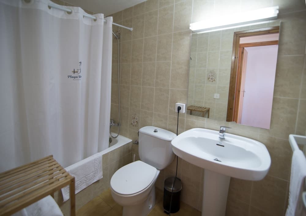 Apartamentos Mar Blanca, Ciutadella de Menorca, photo 5