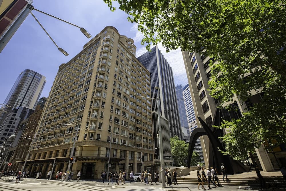 Mantra 2 Bond Street Sydney, Sydney