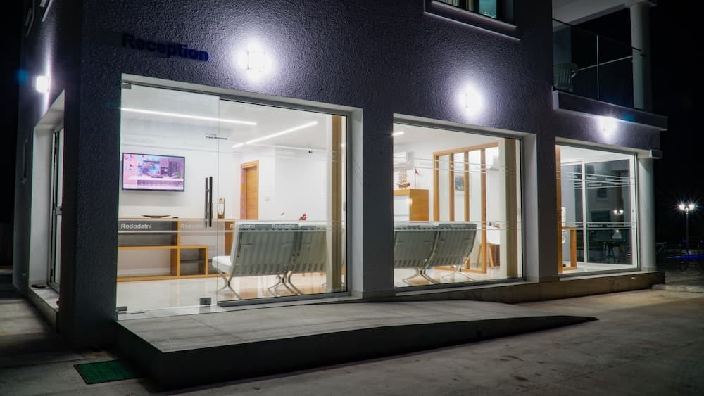 Rododafni Beach Apartments, Chlorakas, photo 5