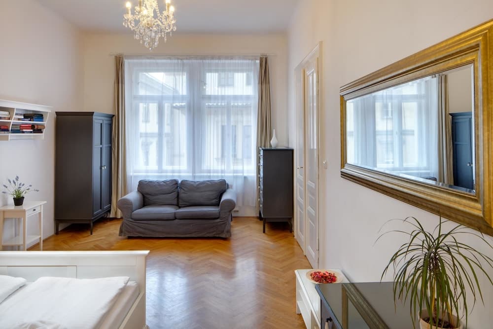 Charles Bridge Premium Apartments, Prague, photo 4