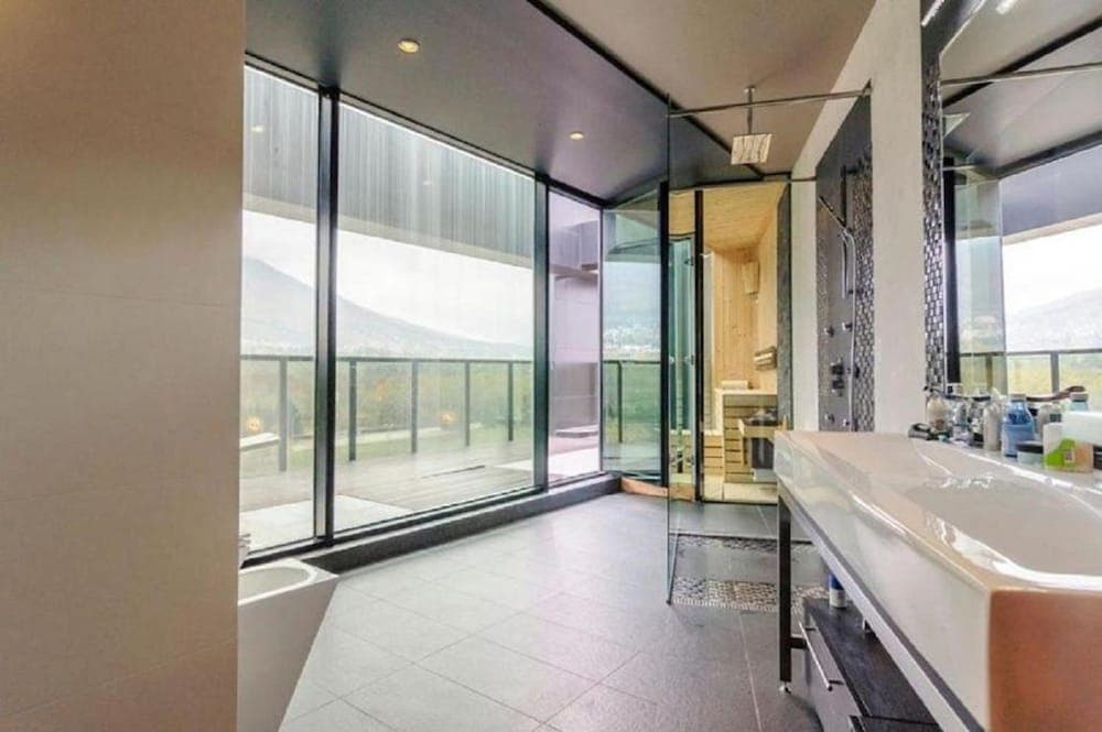 Hotel Emirates, photo 2