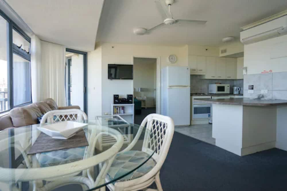 Centrepoint Holiday Apartments, Caloundra, photo 5