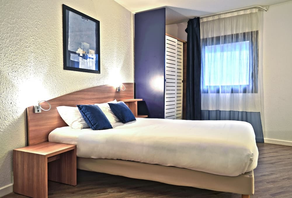 Art Hotel Paris Est, Pantin
