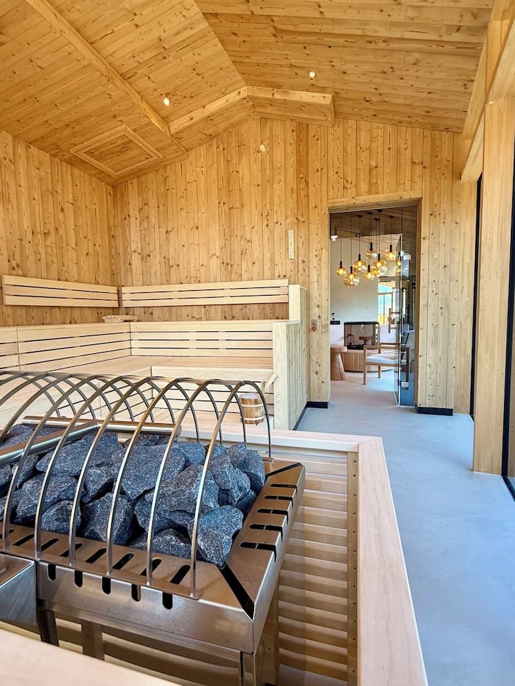 Lärchenlodge SkySpa und Rooftop Pool, Fulpmes, photo 3
