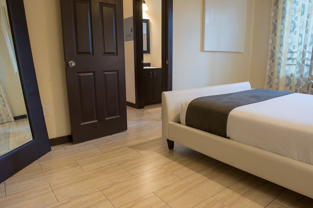 Tradewinds Apartment Hotel, Miami Beach, photo 3