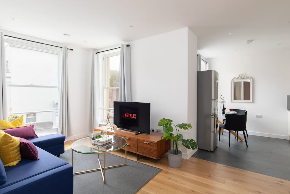 home.ly London Luxury Apartment Camden, London, photo 5
