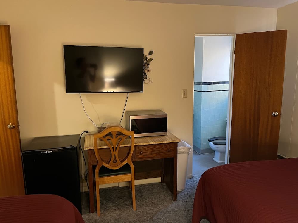 Burge Hotel, Holyoke, photo 2
