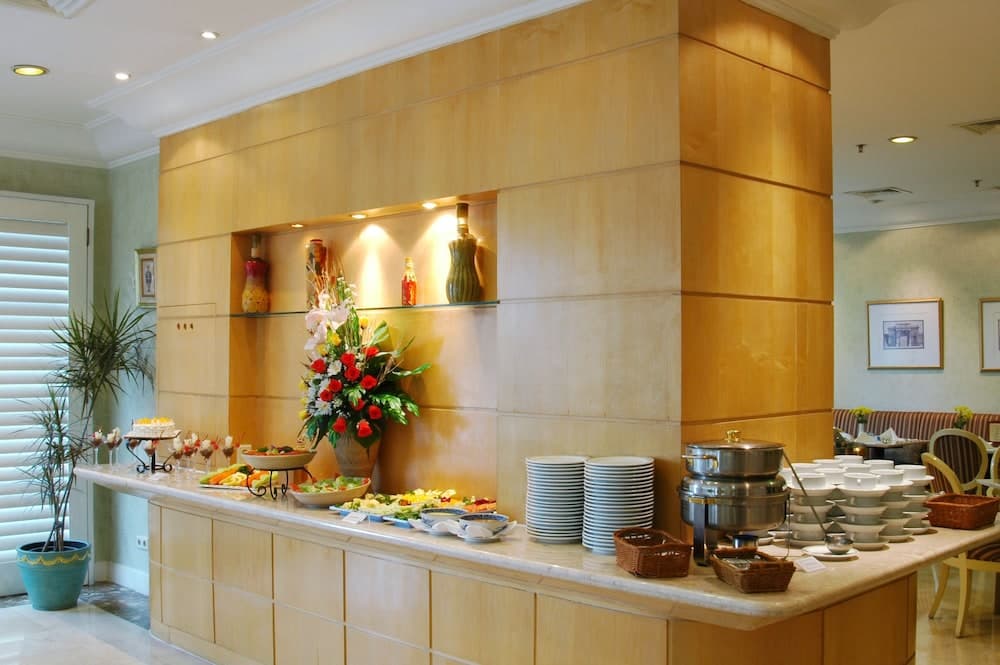 Batavia Hotel and Serviced Apartments, Jakarta, photo 5