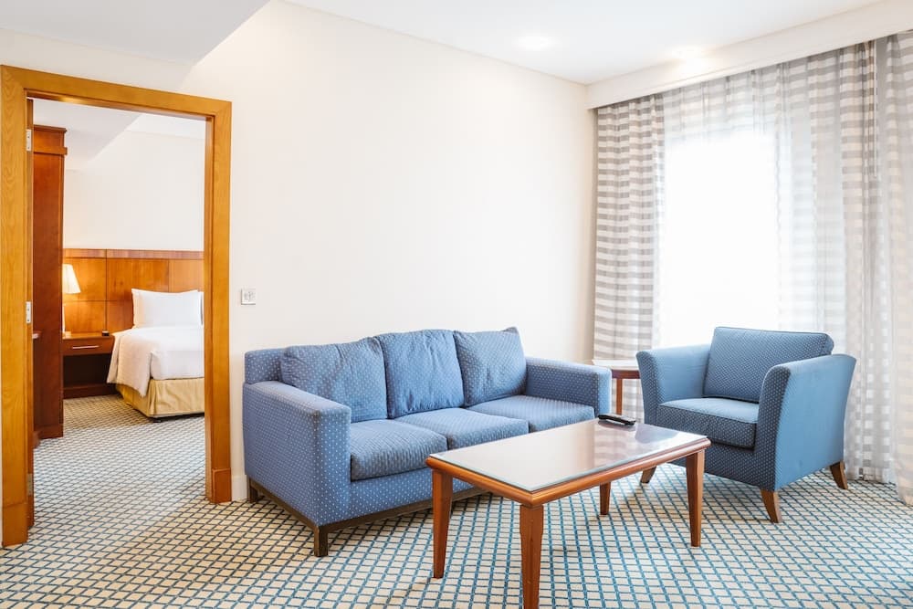 Hotel room at Millennium Lakeview Residence