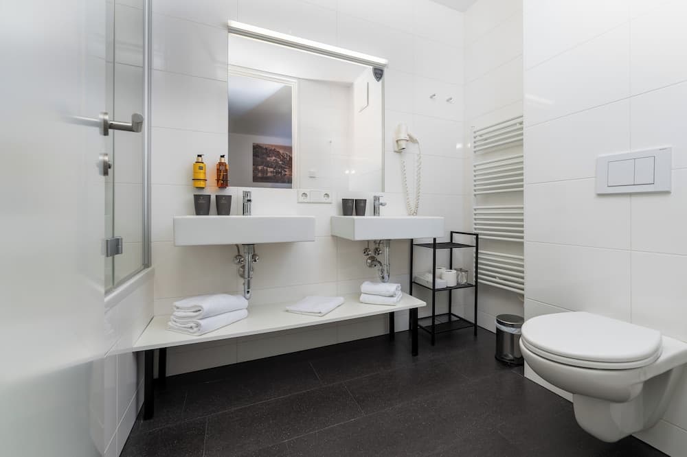 Residence Bellevue by Alpin Rentals - incl Summercard, Zell am See, photo 3