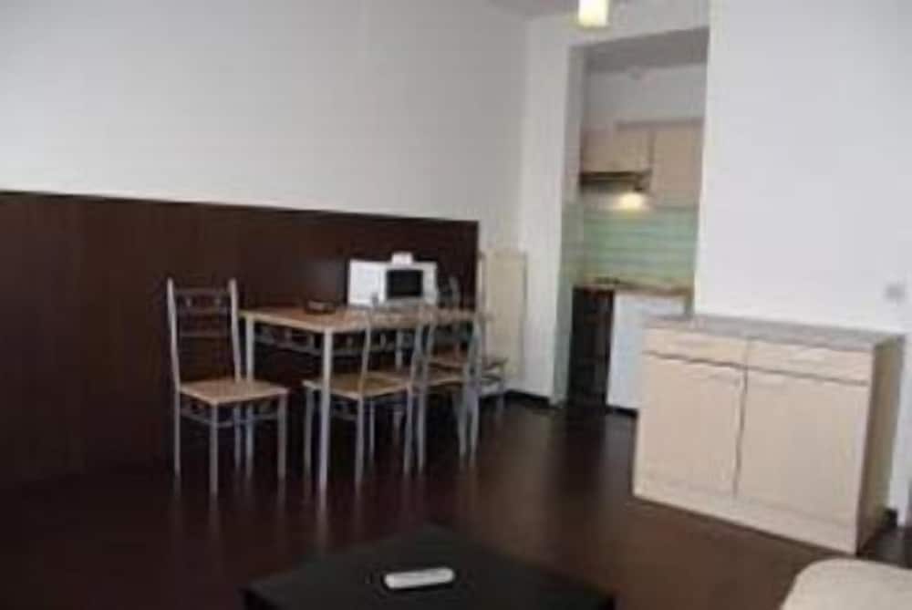 Budget Flats Antwerpen, Antwerp, photo 4