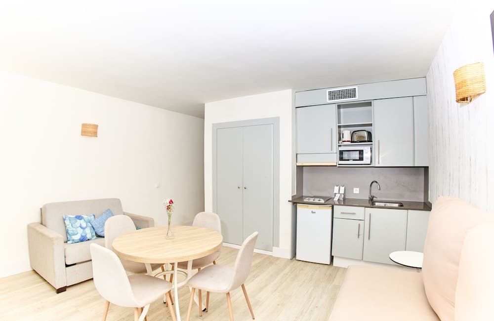 Leonardo Royal Suites Ibiza Santa Eulalia, Santa Eulalia del Rio, photo 6