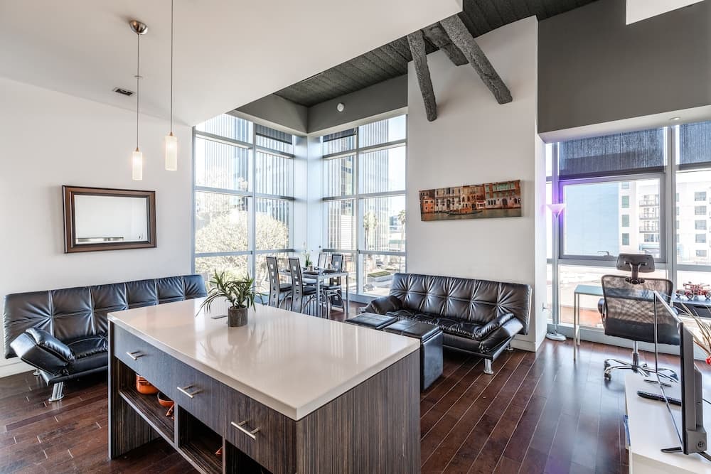 Heaven on Hollywood Furnished Apts - Vine, Los Angeles, photo 4