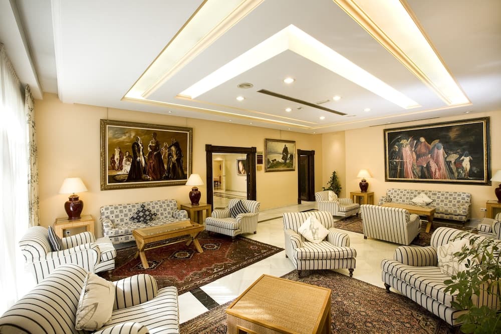 Aparthotel Monarque Sultán, Marbella, photo 3
