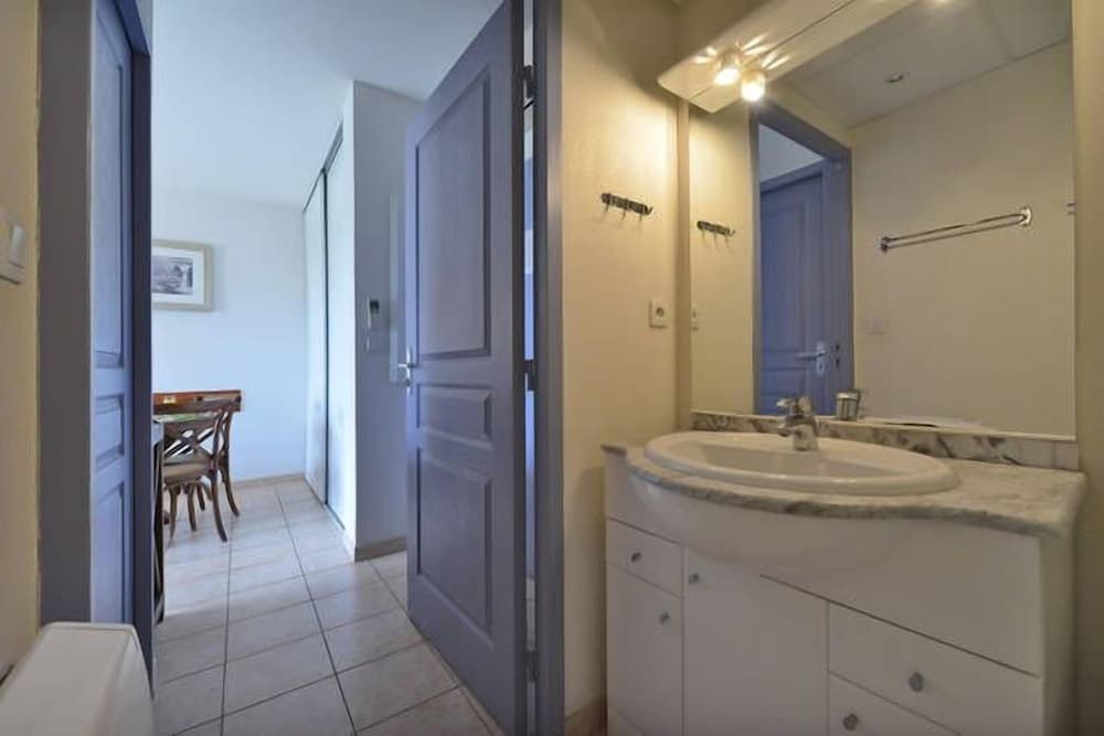 UZES APPART HOTEL, Uzès, photo 6