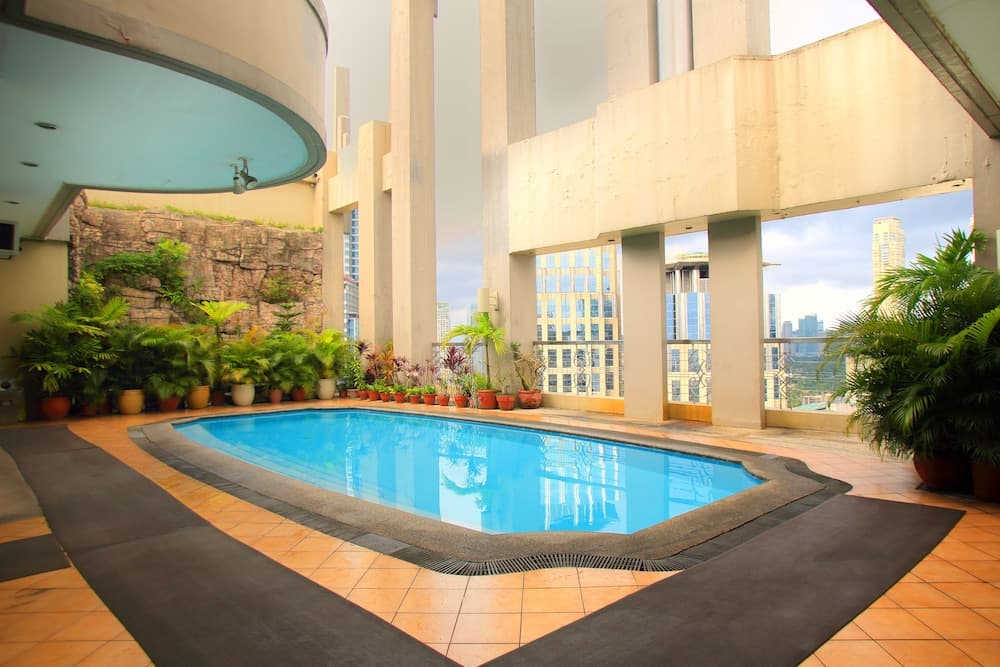 BSA Suites Makati, Makati