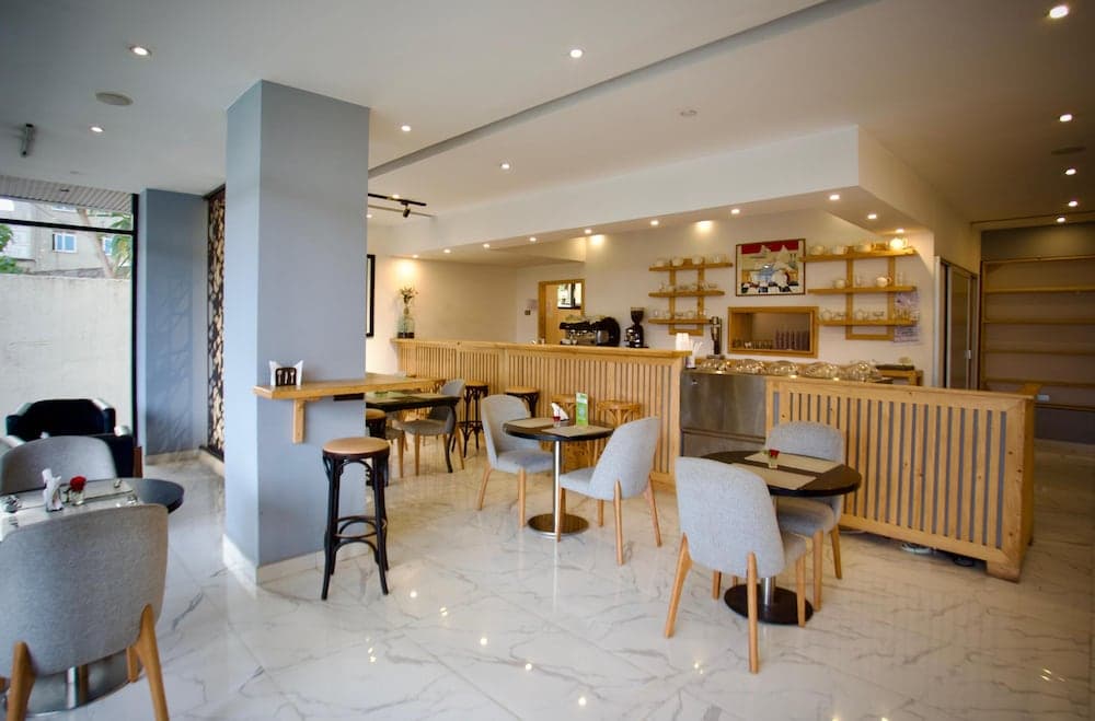 Le Basilic Addis Hotel Apartment & Spa, Addis Ababa, photo 2