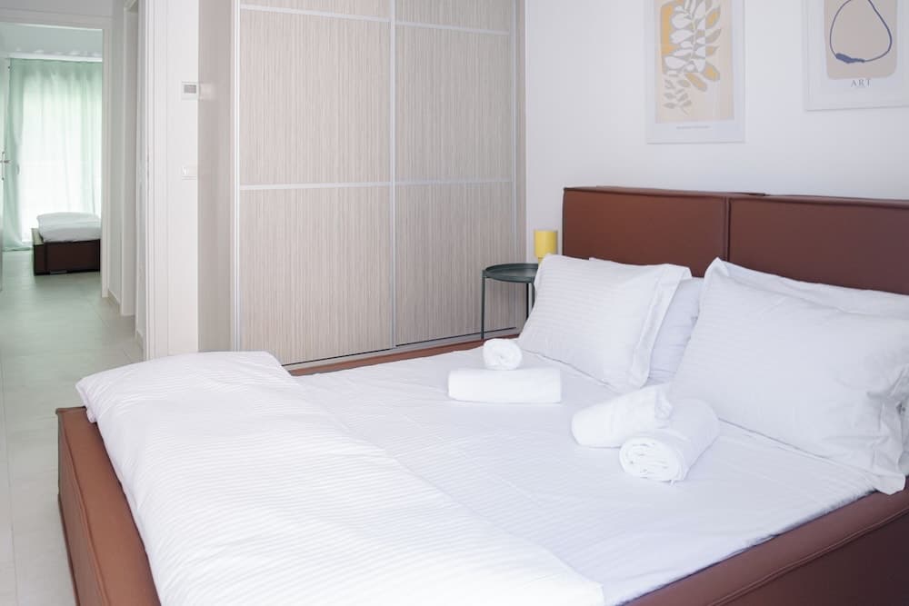 Noon Smart Residences, Athens