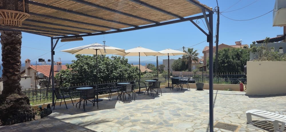 GLIPTIS Apartments, Chios, photo 4