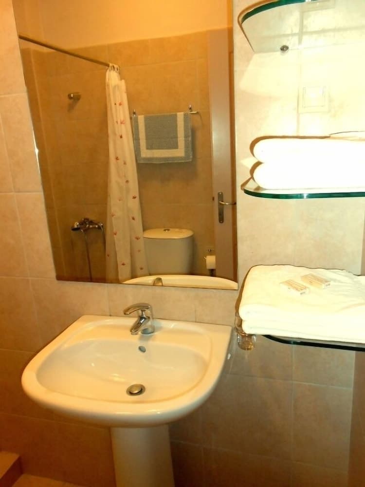 Lambrinos Suites, Platanias, photo 3