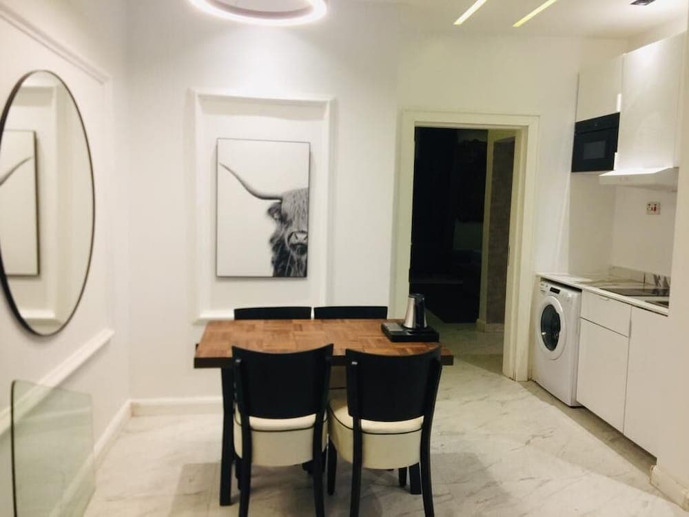 Luxor Apartments, Asaba, photo 6