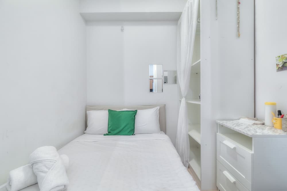 Rivetstays - The Britt, Toronto