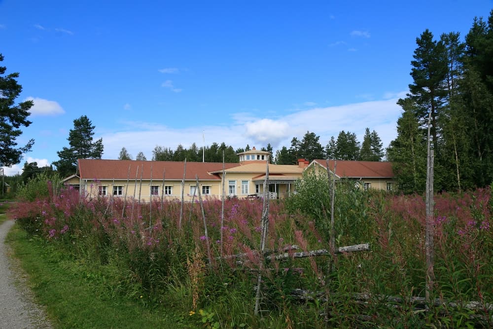 Hus Hotell Hunge AB, Bracke