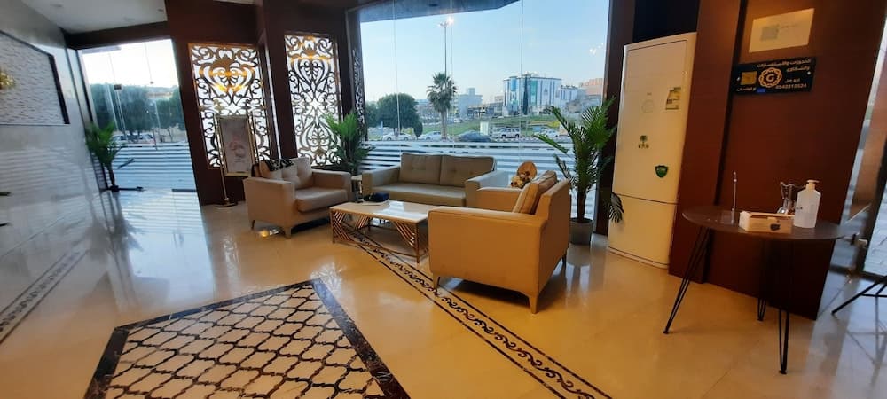 Golden Joan, Abha