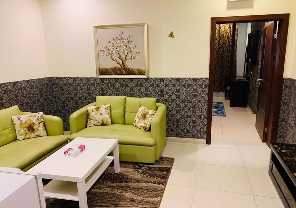 Mira Suites AlBasateen, Jeddah, photo 3