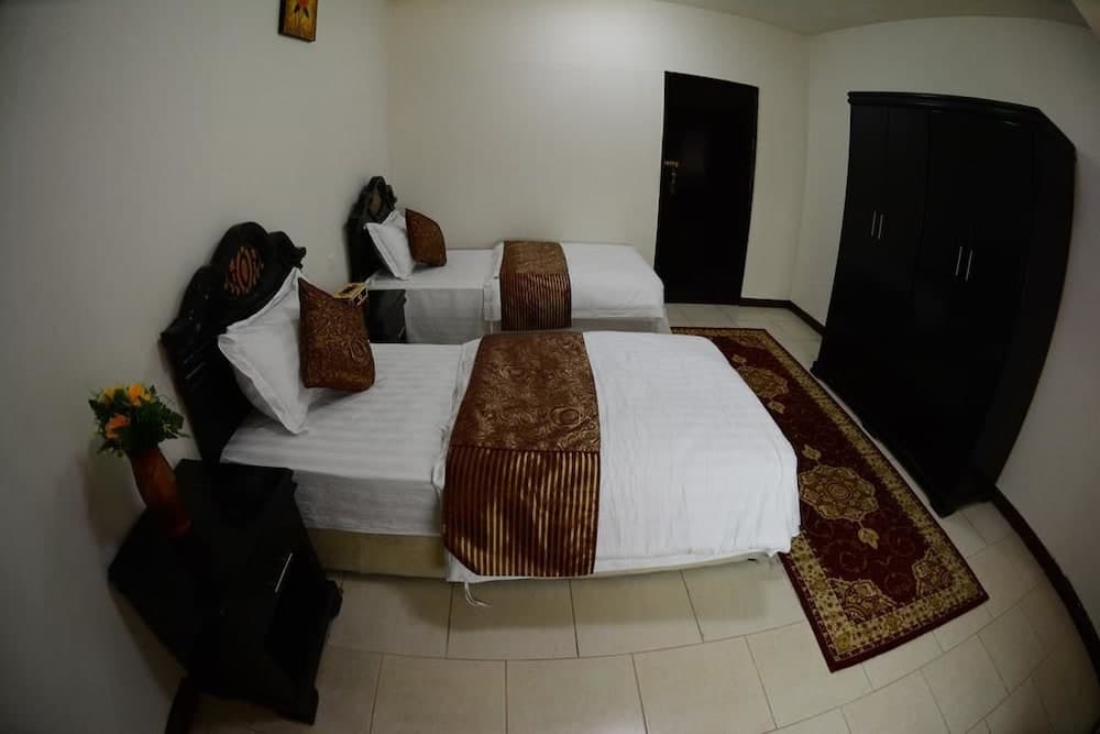 Al Eairy Furnished Apartments Dammam 8, Dammam, photo 4