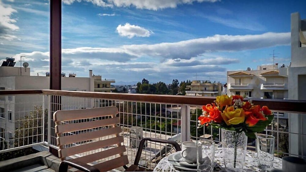 Zina Hotel Apartments, Glyfada