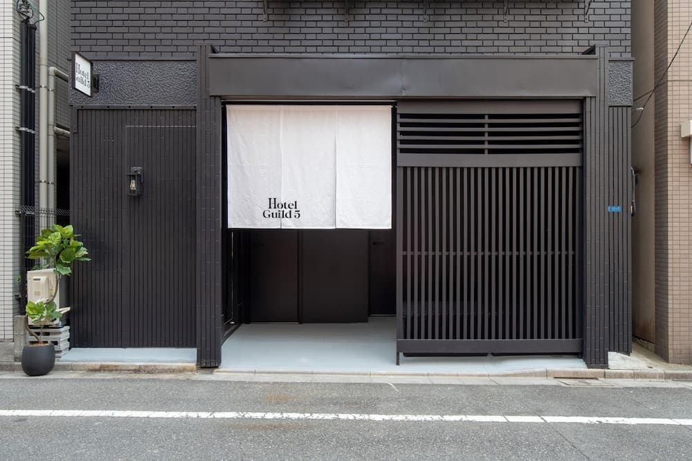Hotel Guild 5, Tokyo