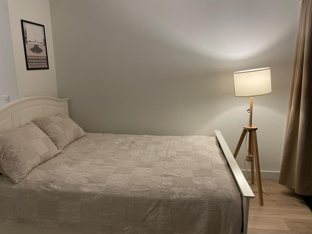 Waterfront Yonge Apartments, Toronto, photo 2